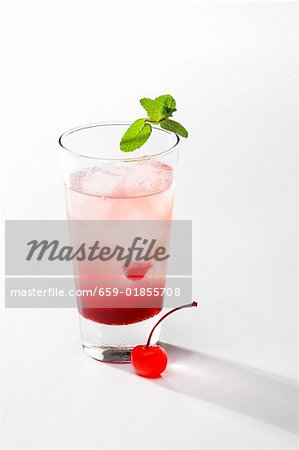 Singapore Sling cocktail