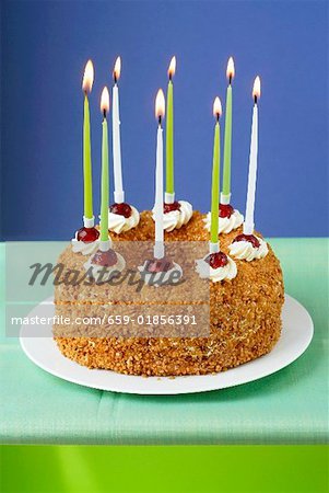 Couronne de Francfort à brûler des bougies d'anniversaire