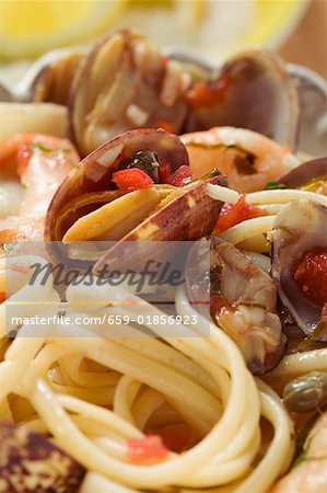 Linguine with seafood, close-up