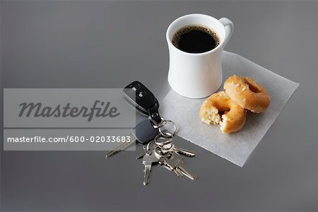 Porte-clés avec café et beignes