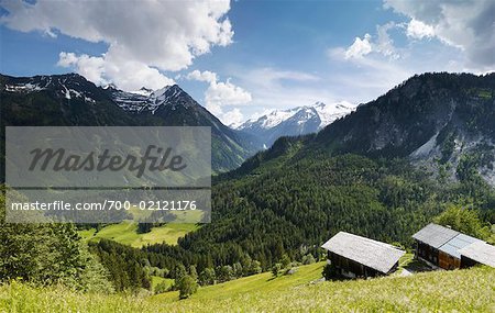 Umkleidekabinen am Berghang, Nationalpark Hohe Tauern, Österreich