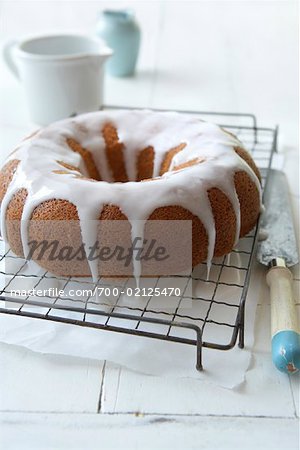Almond Bundt Cake With Vanilla Glaze
