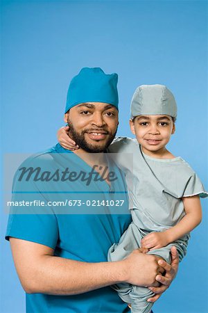 Porträt des männlichen Arzt tragen junge