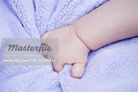 Baby's Hand Gripping Blanket