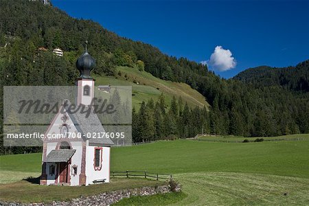 Saint Johann Church, Val di Funes, Trentino Alto Adige, Dolomites, South Tyrol, Italy