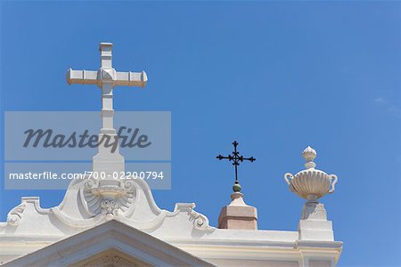 La Croix sur l'église, Marseille, Bouche du Rhone, France