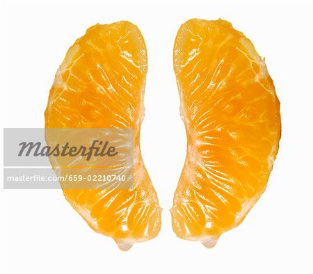 Zwei Segmente in Mandarin orange