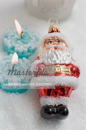 Tealights and Father Christmas (Christmas tree ornament)