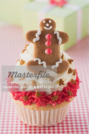 Cupcake with gingerbread man for Christmas