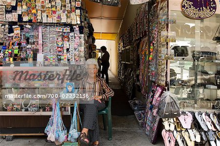 Street Vendor in the Fashion District, Los Angeles, California, USA