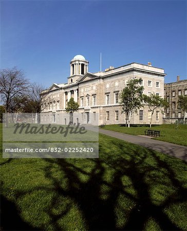 King's Inns, Dublin, Co Dublin, Ireland, oldest institution of legal education in Ireland founded in 1541 during the reign