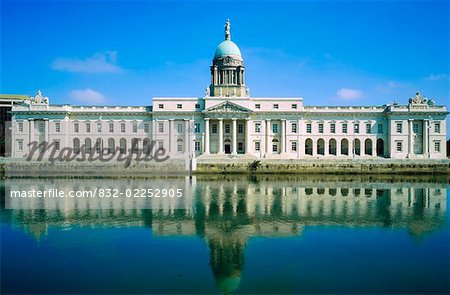 The Custom House, River Liffey, Dublin, Ireland