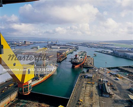 Shipbuilding, Harland & Wolf Shipyard, Belfast, Ireland