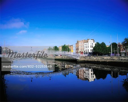 Penny Bridge, la rivière Liffey, Dublin, Irlande