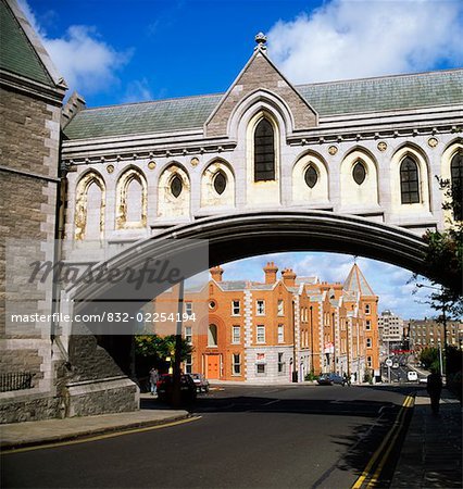 Dublin, Historical Buildings, Archway At Christchurch