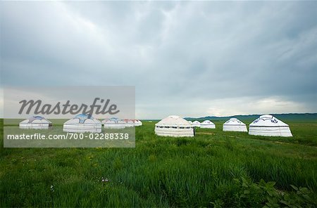 Yourtes au Resort Xiri Tala Prairie, Mongolie intérieure, Chine