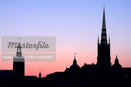Silhouette de l'église et l'hôtel de ville de Stockholm, Gamla Stan, Stockholm, Suède