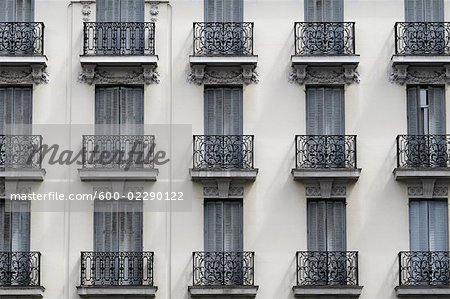 Façade d'immeuble, Madrid, Espagne