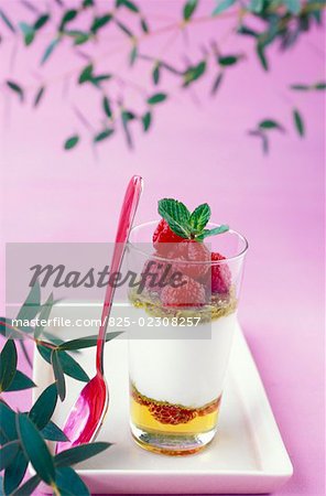 Verrine of honey,fromage blanc mousse with raspberries and pistachios