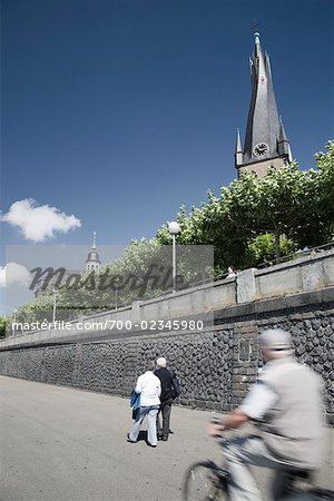 Gens sur la Promenade, Düsseldorf, Nord-Rhénanie-Westphalie, Allemagne