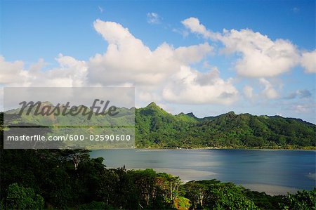 Vue d'ensemble de la baie, Huahine, Polynésie française