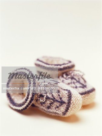 Gestrickte Baby-Schuhe