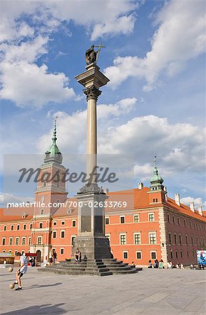Royal Castle and King Sigismund's Column, Castle Square, Old Town, Warsaw, Poland
