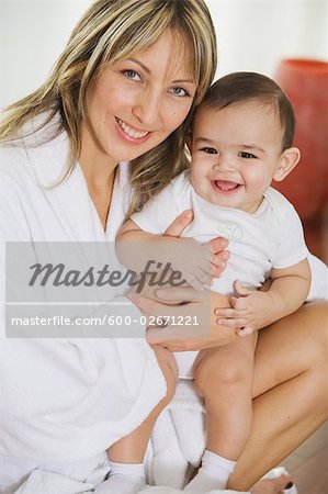 Femme et bébé