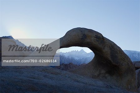 View of Mount Whitney Through Granite Arch, Alabama Hills, Lone Pine, Inyo County, Owens Valley, Sierra Nevada Range, California, USA