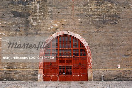 Porte pour le vieux Temple, Beijing, Chine