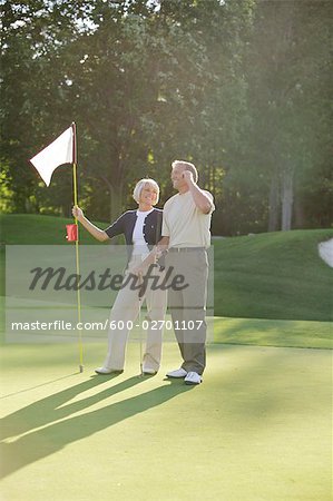 Couple sur le parcours de Golf, Burlington, Ontario, Canada