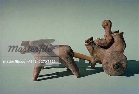 Abbildung in einem Wagen oder Karren gezeichnet von Tieren, von der Indus-Zivilisation in Mohenjo-Daro, Museum Karachi, Pakistan, Asien