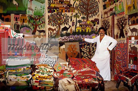 Carpet and textile souk, Merchant Bazaar, Giza, Cairo, Egypt, North Africa, Africa