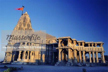 Hindu temple of Somnath, one of the twelve most sacred Siva temples, Somnath, Gujarat State, India, Asia