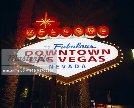 Welcome to Las Vegas sign at night, Las Vegas, Nevada, United States of America, North America