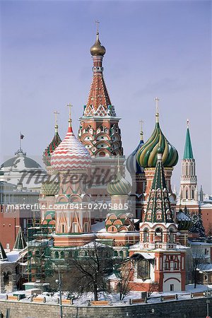 St. Basil's Christian cathedral in winter snow, Red Square, UNESCO World Heritage Site, Moscow, Russia, Europe