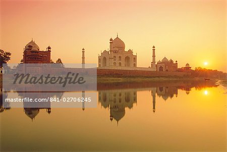 Taj Mahal au coucher du soleil, Agra, Uttar Pradesh, Inde, Asie