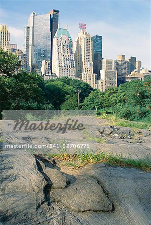 Outcrop of Manhattan gneiss which forms bedrock for skyscrapers, Central Park, New York City, New York, United States of America (U.S.A.), North America