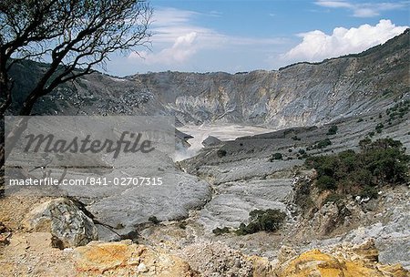 Kawah Tatu Reine cratère volcan Tangkuban Prahu, près de Bandung, l'île de Java, en Indonésie, Asie du sud-est, Asie