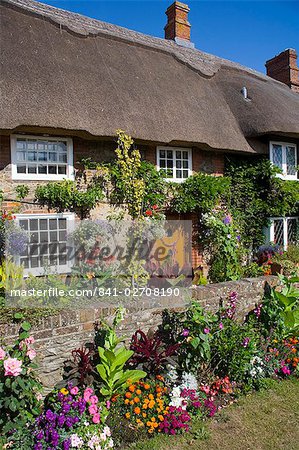 Thatched cottage, Selsey, Sussex, England, United Kingdom, Europe