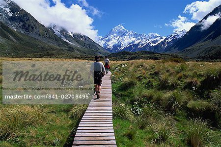 Chemin en bois par le biais de Hooker Valley, Parc National du mont Cook, Canterbury, île du Sud, Nouvelle-Zélande, Pacifique