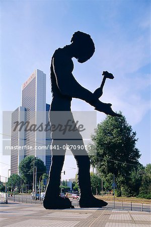 Hammering Man sculpture, Francfort, Allemagne, Europe