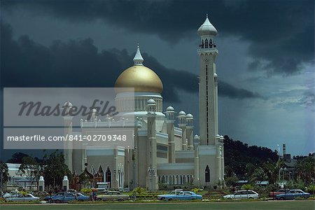 La mosquée Sultan Omar Ali Saifuddin, rempli de 1958, Bandarseribeg, Brunei, Bornéo, l'Asie du sud-est, Asie