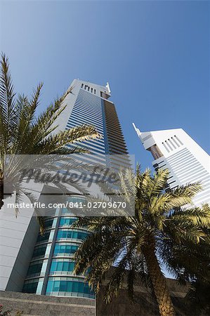 Emirates Towers, Sheikh Zayed Road, Dubai, Émirats arabes, Moyen Orient