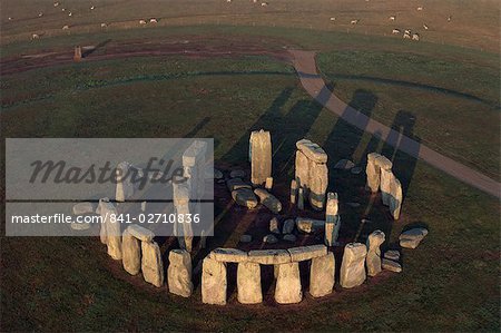 Vue aérienne de Stonehenge, patrimoine mondial de l'UNESCO, dans le Wiltshire, Angleterre, Royaume-Uni, Europe