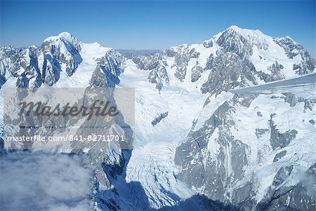 Vue aérienne du sommet du mont Cook, Parc National du mont Cook, Alpes du Sud, Canterbury, île du Sud, Nouvelle-Zélande, Pacifique Vue aérienne du sommet du mont Cook, Parc National du mont Cook, Alpes du Sud, Canterbury, île du Sud, Nouvelle-Zélande, Pacifique
