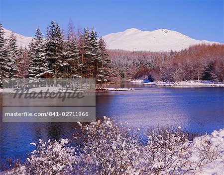 Loch Iubair en hiver, près de Crianlarich, Central région, Ecosse, Royaume-Uni, Europe