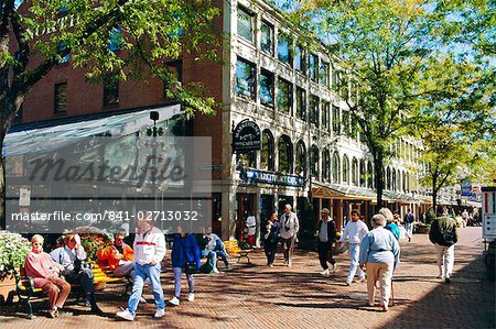 Fußgängerzone in der Nähe von Faneuil Hall, Boston, Massachusetts, Vereinigte Staaten