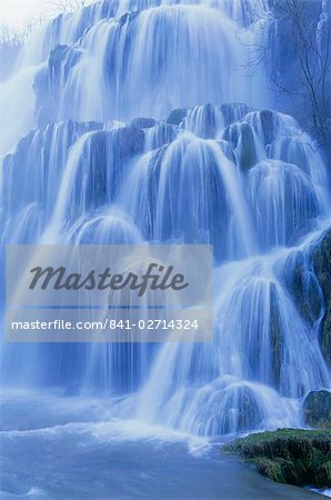 Waterfall, Les Messieurs, Jura-Baume, Franche-Comte, France, Europe