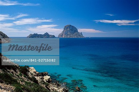 The rocky islet of Es Vedra, near Sant Antoni, Ibiza, Balearic Islands, Spain, Mediterranean, Europe